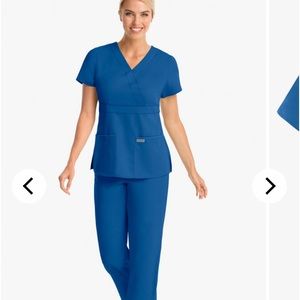 Greys anatomy by BARCO mock wrap top and matching pants. Worn 2x